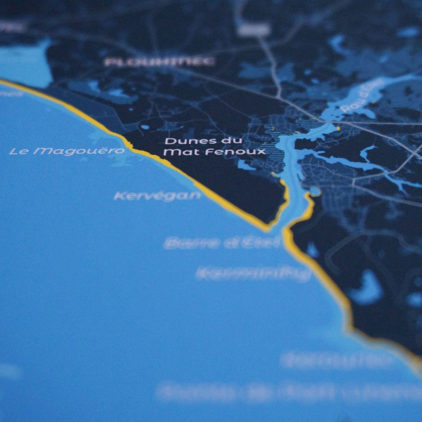 Zoom sur les dunes du Mat Fenoux, la qualité du papier d'art et de l'impression de l'affiche