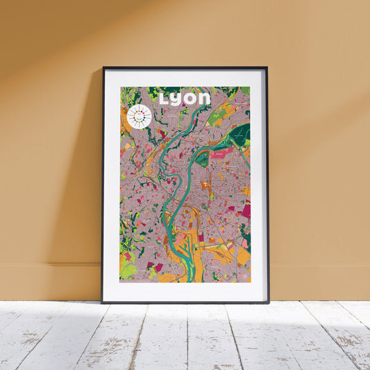 Présentation de la carte de Lyon encadrée, format Gourmand - 50 x 70 cm