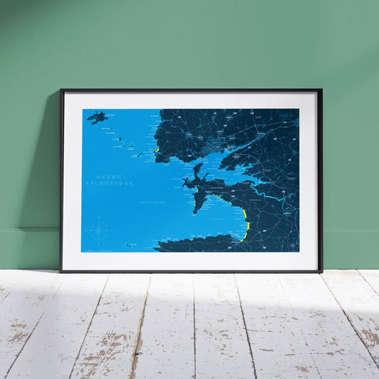 Présentation encadrée de la carte de la mer d'Iroise, format 50 x 70 cm